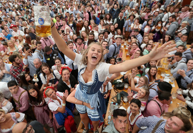 “Oktoberfest”də ilk həftənin nəticəsi: 3.3 milyon nəfər