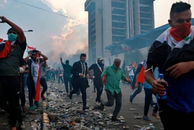 Bağdadda polis nümayişçilərə atəş açıb, ölənlər var