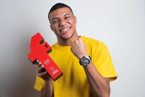 Mbappe Fransada 2019-cu ilin ən yaxşı futbolçusu seçildi – FOTO