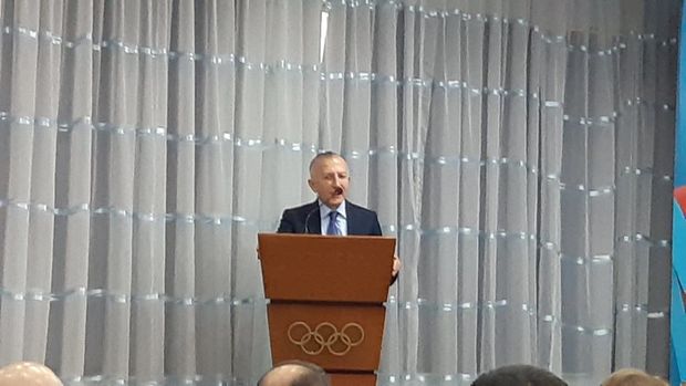 Nadir Nəsibov yenidən Basketbol Federasiyasının prezidenti seçildi – FOTO