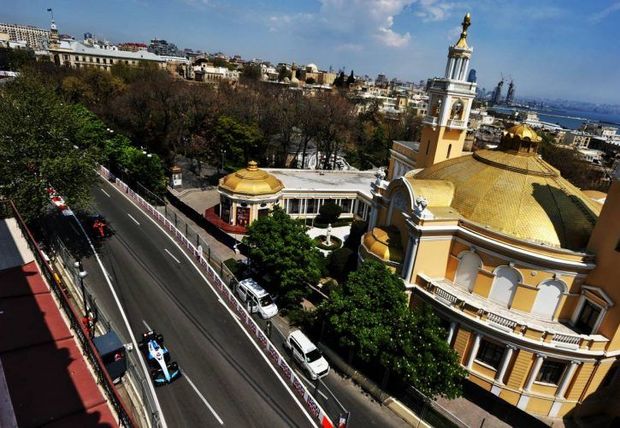 Bakıdakı “Formula-1” təxirə salındı – YENİLƏNİB