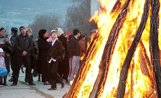 İranda ilaxır çərşənbədə tonqal 1101 nəfəri yandırdı