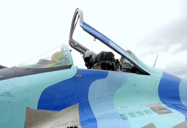 MiQ-29 və Su-25 təyyarələrinin ekipajları ilə taktiki-uçuş təlimi keçirilib – VİDEO