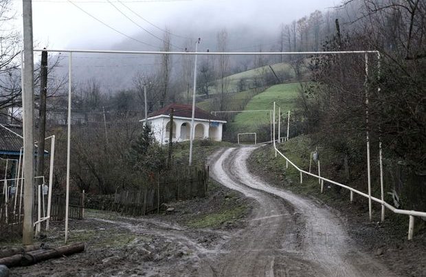 Lerikin iki ucqar kəndinə qaz verildi – FOTO